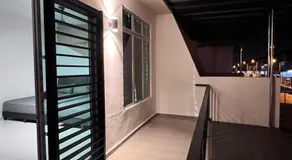Senai 14pax The Joyous Home Pooltable nr Airport JPO by Ourstay - Image 4