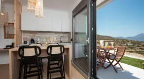 Esperos Panoramic View Suites - Image 3