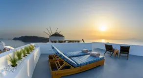 Cape Suite Oia - Image 2