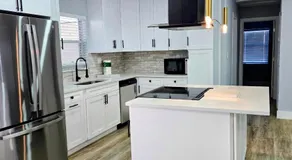Bayshore Vacation Home - Image 2