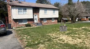 Lusby 4BD Family Home with Private Beach Access - Image 5