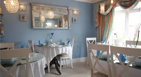 The Cambridge Guest House by Tas - Image 3