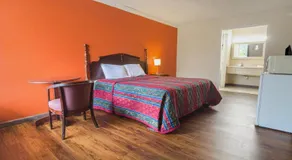 Vienna Travel Inn - Image 2