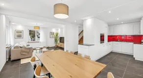 The R Apartment Mittelfelsen - Quiet, Free Parking - Image 2
