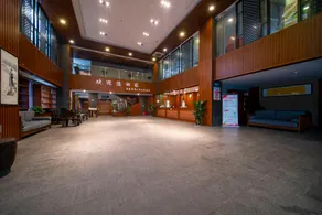 New Mingdian Business Hotel - Image 3