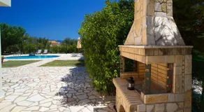 Iliachtides Villas - Image 5