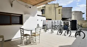 Al Vicoletto - Genuine Hospitality & Private Parking - Image 5