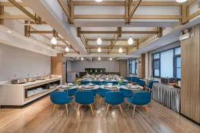 Jinjiang Metropolo Hotel Hangzhou Huanglong Wensan Road Branch - Image 4