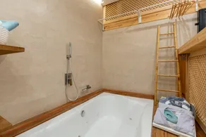 Little Palace, jacuzzi privado - Image 4