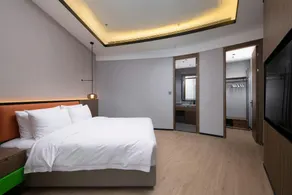Starway Hotel (Changzhou Chunqiu Yancheng Wuyue Plaza) - Image 2
