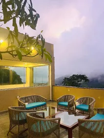 Kavi s Hideaway - Image 5