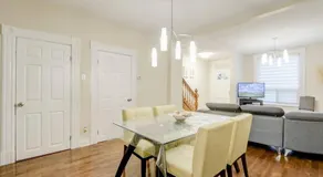 JstLikeHome - Central Suite - Image 4