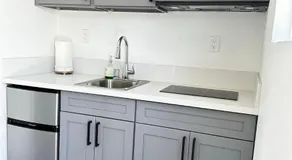 Tiny house in the heart of MOVAL private freeparking Netflix - Image 3