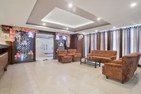 Super Townhouse Divya Palace - Image 5