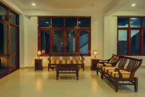 Savenrose Beach Villa - Image 5