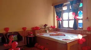 Ritu Raj Home Stay & Cafe - Image 5