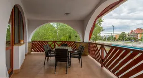 Fonyód Beach Apartment - Image 3