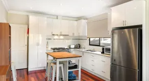 The Bud House - Image 2