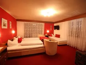 Hotel St Valentin Rooms & Appartements - Image 3