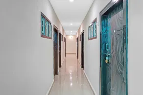 SPOT ON 84765 Poornima Inn - Image 3
