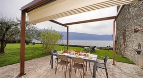 Villa Victoria: luxury waterfront villa with splendid views - Image 5