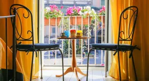 Bed & Breakfast Piazza Dante - Image 3