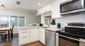 118 Wintergreen w Private Sauna by Property Valet - Image 4