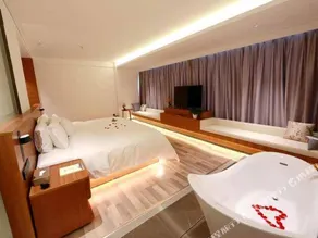 Congtai Grand Hotel - Image 2