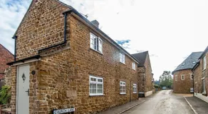 Farm View House - Image 5