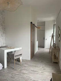 La parenthèse dorée Studio à saint bel - Image 3
