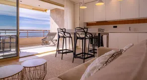 Center Bay Luxueux appartement avec vue mer 6 eme etage - Image 3