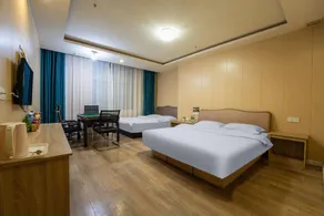 Roman Holiday Hotel (Three Horses Commercial Plaza Branch) - Image 2