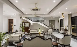 Peacock Bay Villa Holiday Home - Image 3
