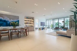 ANGSANA Coastal Bliss Penthouse 3bds Apartment with pool - Image 3