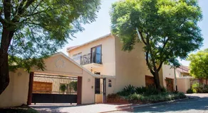 Apartment at 34 Columbine Avenue - Image 4