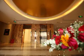 Jinjiang Golden Bridge Hotel - Image 4