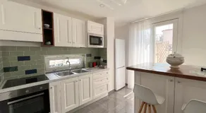 DC House - Image 3