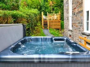 Finest Retreats - Luxury Converted Chapel with Hot Tub & Games Room - Image 5