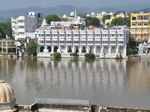 HOTEL DEVI VILAS 966o9o1oo6 10mtr From gangaur ghat Udaipur By SK - Image 4