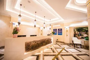 Borrman Hotel Bqijing Qianmen - Image 3