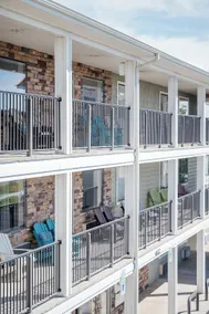 Gold Coast Inn - At the Bay in Traverse City - Image 5