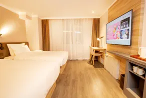 Hanting Premium Hotel Changchun Hongqi Street Wanda - Image 4