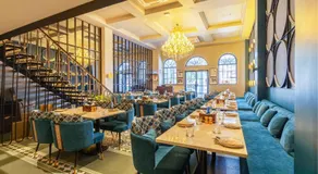 Saltstayz Autograph - Connaught Place - Image 2