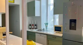 Maison avec terrasse et jardin - Image 3
