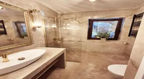 Holiday home with sauna and whirlpool - Image 2
