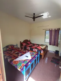 VASANTH COTTAGE - Image 4
