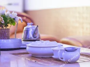 Xin Hu Hotel - Image 5