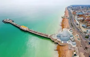 Luxury Worthing Seafront 3-Bedroom Duplex, sleeps 8 - Image 3