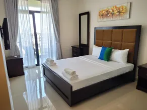 Brand New Luxury Apartment - Image 5