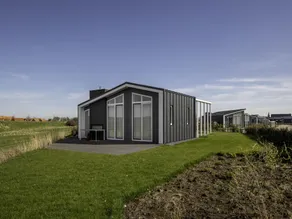 Modern Wemeldinge Holiday Home for 6 - Image 4